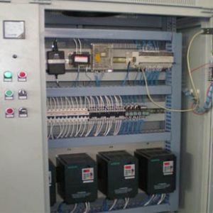 ӛ�׃�l����ϵ�y(t��ng)��10t��ʽץ�����ؙC�ϵđ���