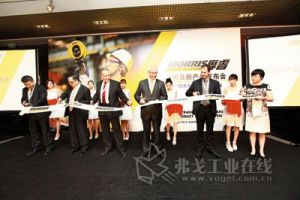 2014��9��1����Ħ�Morris Crane Systems����ʽ�����M(j��n)���Ї�(gu��)�Ј�(ch��ng)