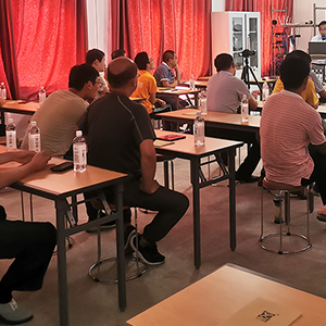 9��8��ɽ�|���x���ؙC(j��)е���޹�˾�e�k�������������C(j��)����Ӗ(x��n)�n