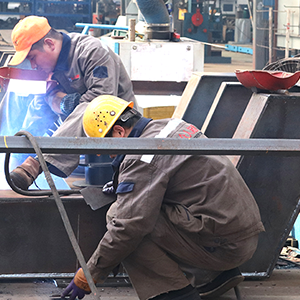 ɽ�|���x���ؙC(j��)е���޹�˾��ͬ�Ĺ����Ї����y�֊^�M(j��n)�r��