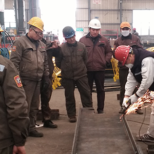 ɽ�|���x���ؙC(j��)е���޹�˾���������a(ch��n)Ʒ�|(zh��)������Ƹ�������F(xi��n)��ָ��(d��o)